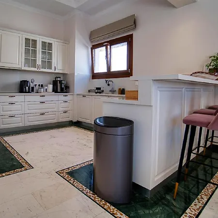 Apartamento Cyprus Sunbay Retreat *
